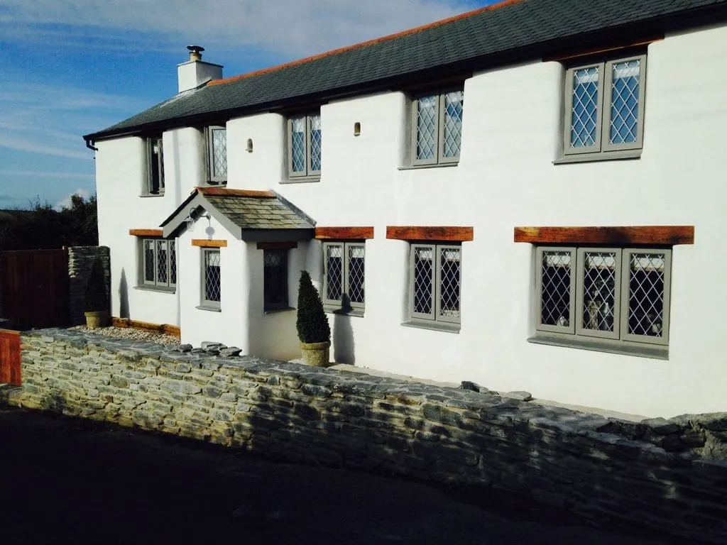 Lime Rendering and Cob repairs at Trebuddanon